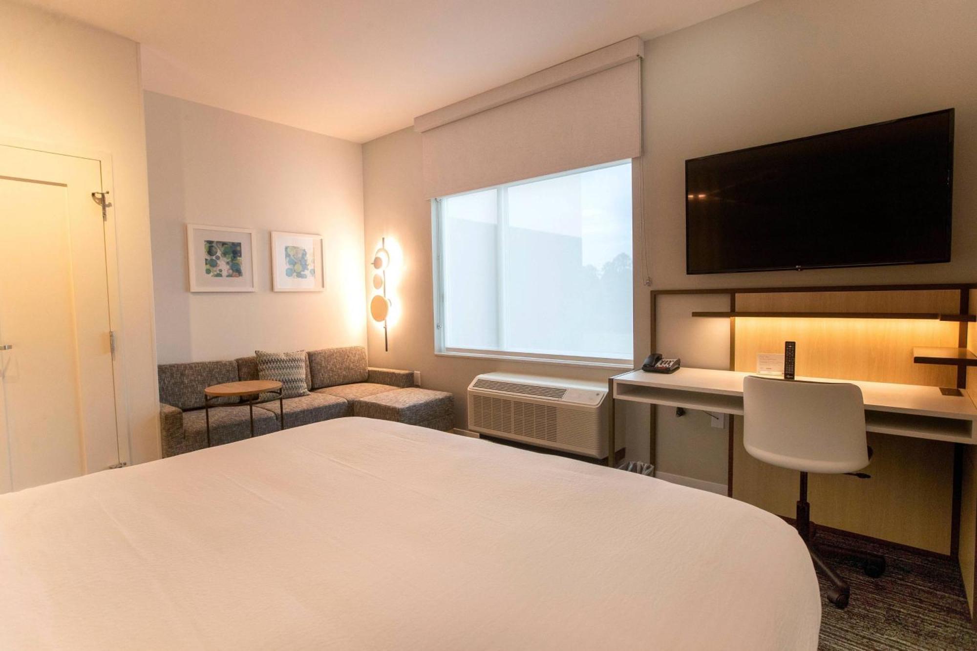 Towneplace Suites By Marriott Конро Экстерьер фото